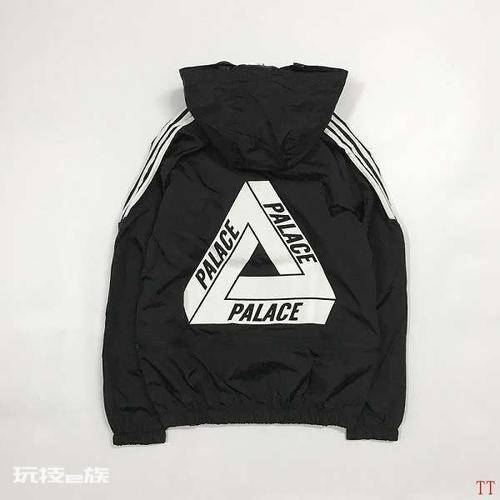 1693359361683047645.png palace是什么牌子的衣服?属于什么档次的品牌?-图片2